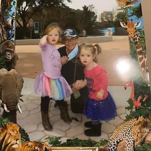 Meet your Posher, Sandy